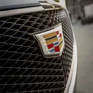 ميكانيكي سيارات متنقل 55 ميكانيكي كاديلاك في الكويت