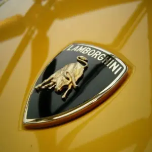 ميكانيكي سيارات متنقل 54 ميكانيكي لامبورغيني في الكويت