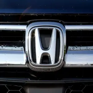 ميكانيكي سيارات متنقل 51 ميكانيكي هوندا في الكويت